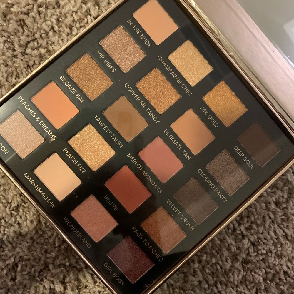 Iconic London brand new eyeshadow